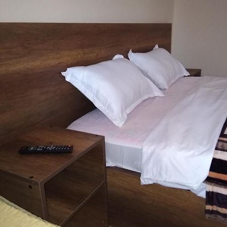 Varazi Apartments تبليسي المظهر الخارجي الصورة
